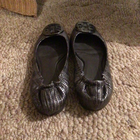 Tory Burch Python print Flats Size 5 - Picture 3 of 6